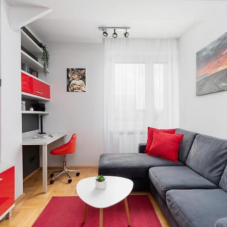 Lagiewniki Sanctuary One Bedroom Apartment By Renters 克拉科夫 外观 照片